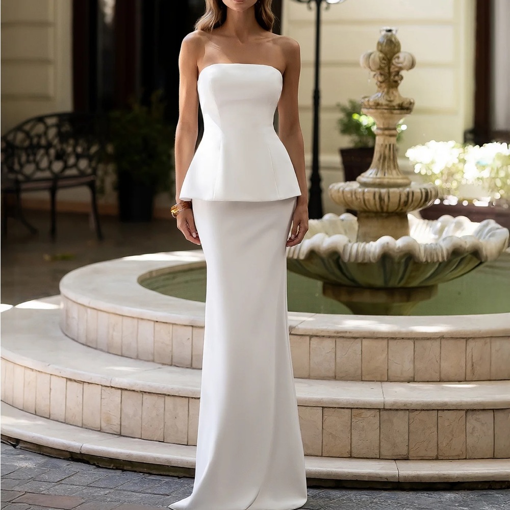 Inès White Strapless Peplum Top & Maxi Skirt 2-Piece Set